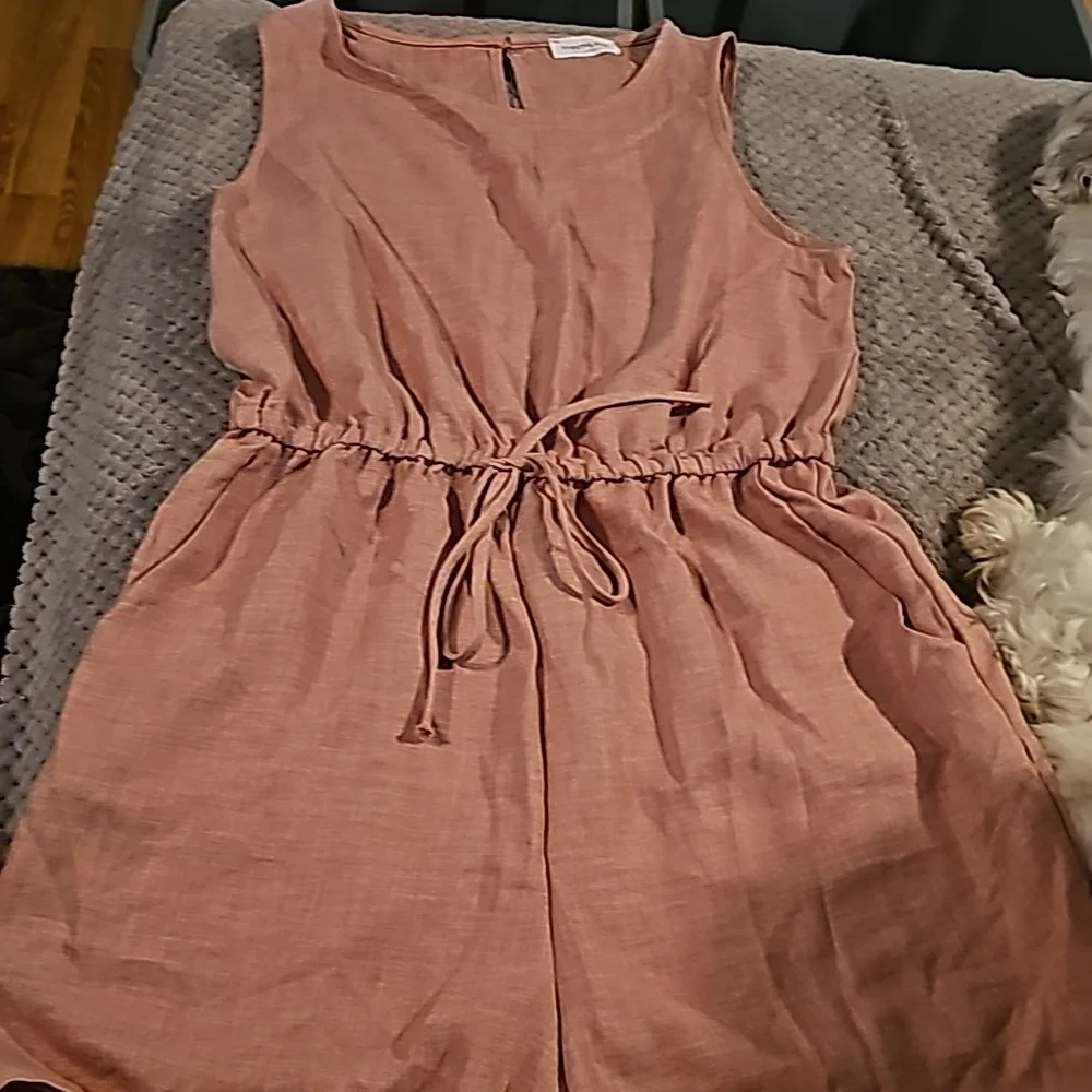 Pink romper - Picture 1 of 4